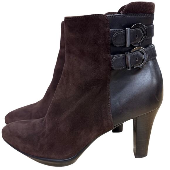 AQUATALIA BY MARVIN K. BROWN SUEDE AND LEATHER DOUBLE BUCKLE HEELED BOOTIES 6.5 - Picture 5 of 8